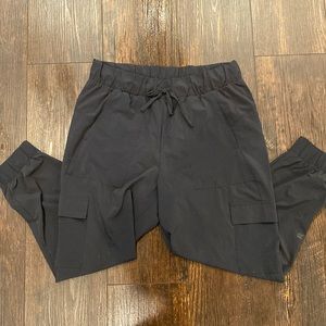 Lightweight joggers with plenty of pockets